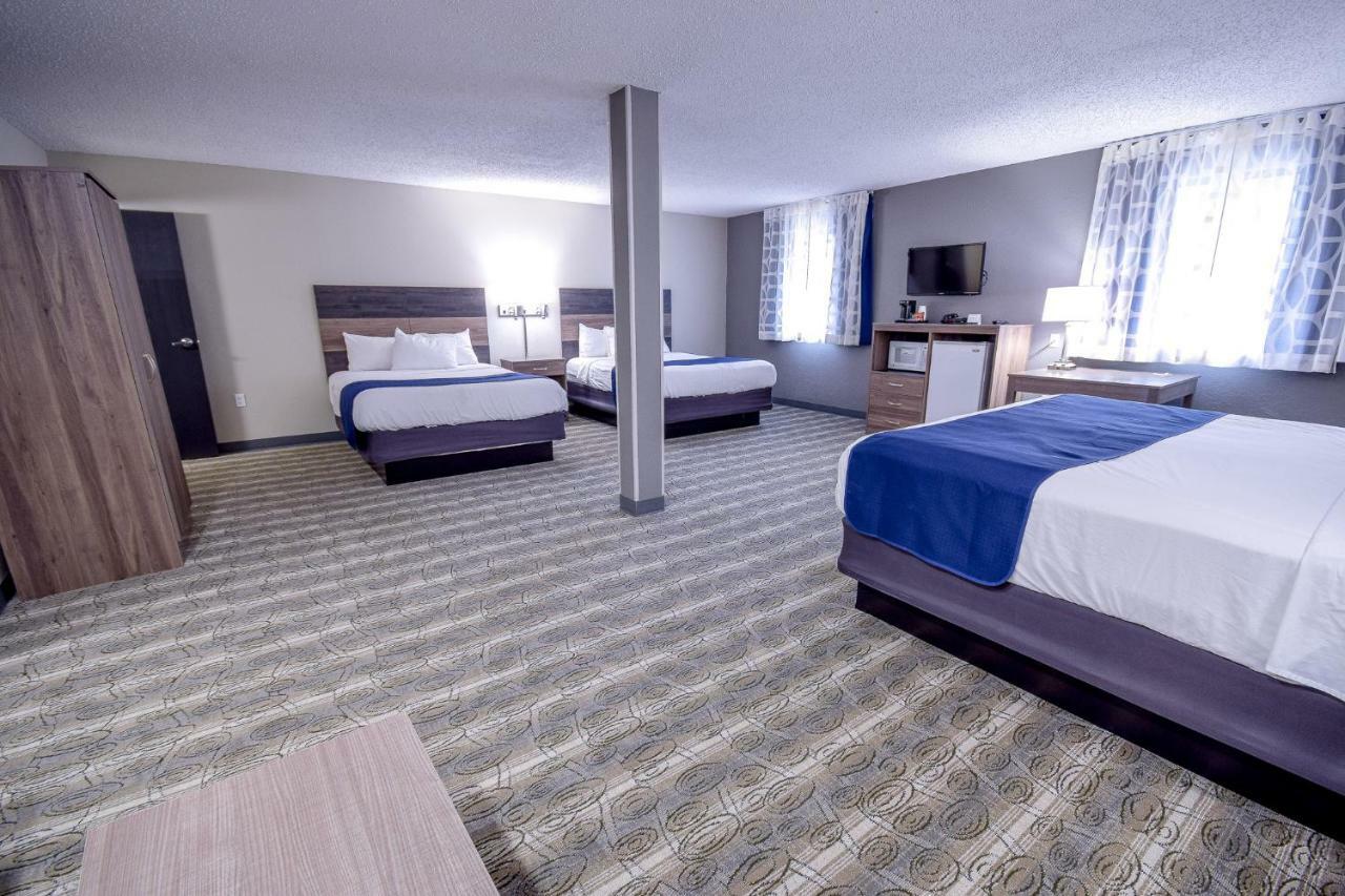 Days Inn & Suites by Wyndham Wisconsin Dells Exterior foto